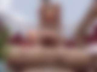 Live cam show with GamingWithTara - Huge Tits on liverealitysex.com
