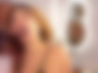 Live cam show with KarahSky - New Blowjob on Stripli.com