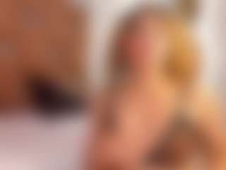 Live cam show with KarahSky - Cowgirl on sexylive.show
