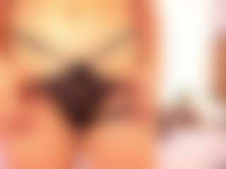 Live cam show with KarahSky - Blonde Hair on TottyGirls