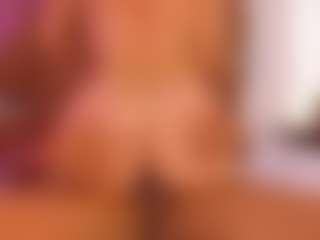 Live cam show with KarahSky - Cum on Camiplay Live