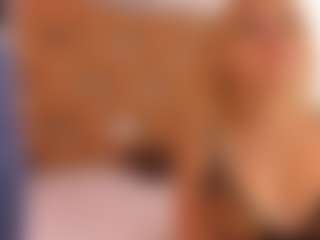 Live cam show with KarahSky - Brown Eyes on Hubzter Live