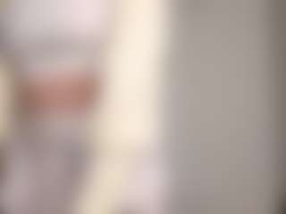 Live cam show with milly-way - Blonde Hair Petite on Soda Cam