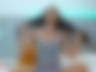 AmelieLaurentC's Live Sex Cam Show
