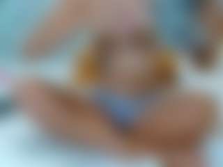 AmelieLaurentC's Live Sex Cam Show