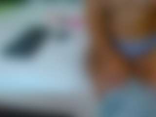 AmelieLaurentC's Live Sex Cam Show