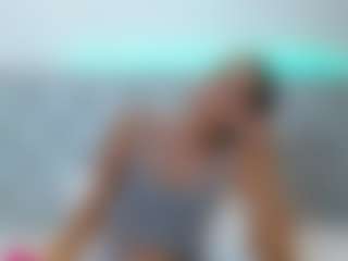 AmelieLaurentC's Live Sex Cam Show