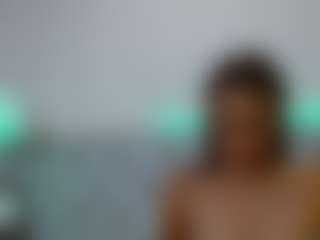 AmelieLaurentC's Live Sex Cam Show