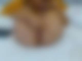 AmelieLaurentC's Live Sex Cam Show