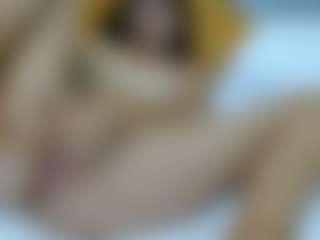 AmelieLaurentC's Live Sex Cam Show