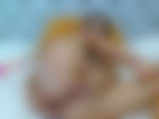 AmelieLaurentC's Live Sex Cam Show