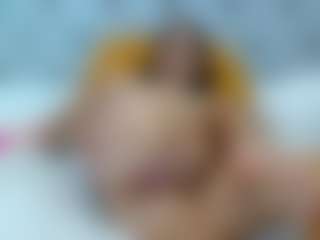 AmelieLaurentC's Live Sex Cam Show