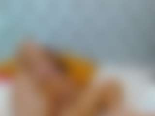 AmelieLaurentC's Live Sex Cam Show