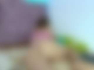 Live cam show with rousemilf4u1 - Camel Toe on Stripli.com