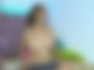 rousemilf4u1's Live Sex Cam Show
