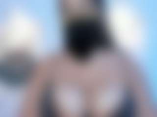 Live cam show with samiraa-halem - Bedroom Teen (18+) on Camsoda