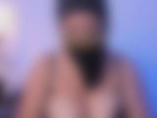 Live cam show with samiraa-halem - Granny on infinitiblacc.com