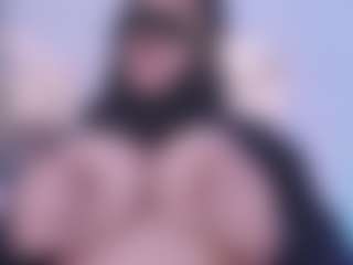 Live cam show with samiraa-halem - White Lovense on Camsoda | colombia