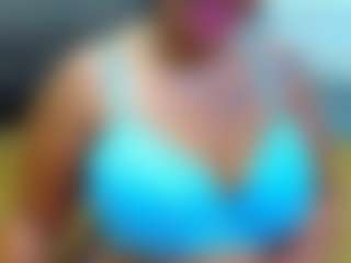 Live cam show with BigFluff33xx - New Big Tits on Camsoda
