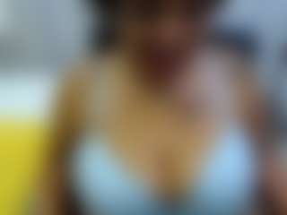 Live cam show with BigFluff33xx - Upskirt on fuck-show.com