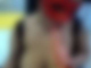 Live cam show with BigFluff33xx - Bedroom Ebony on CamSextacy