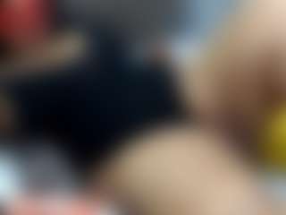 Live cam show with BigFluff33xx - Ebony on googirlz | united states