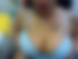BigFluff33xx's Live Sex Cam Show