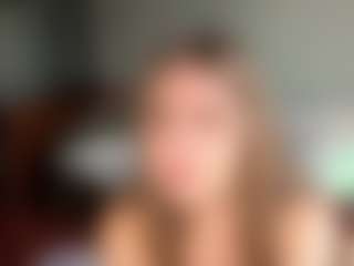 FarrahYeatts's Live Sex Cam Show