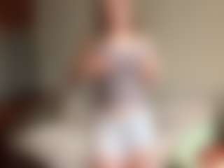 FarrahYeatts's Live Sex Cam Show