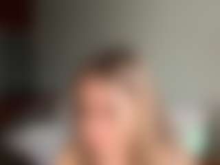 FarrahYeatts's Live Sex Cam Show