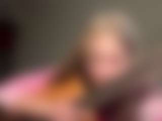 FarrahYeatts's Live Sex Cam Show