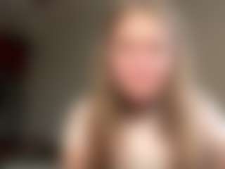 Live cam show with FarrahYeatts - Cute on Hubzter Live