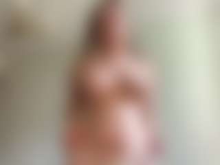 Live cam show with FarrahYeatts - Athletic on Cam Slut