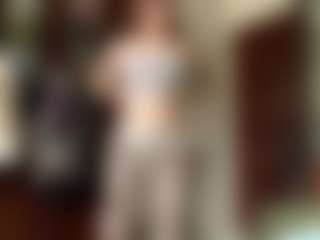 Live cam show with FarrahYeatts - Control on justonemore.cc