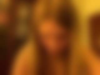 Show live cam dengan FarrahYeatts - Solo di Camsoda