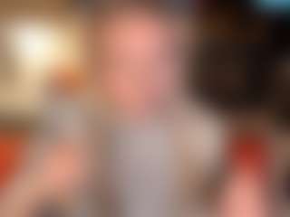 Live cam show with KyungMowers - New Teen (18+) on livesuperchat.net