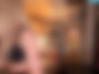 Live cam show with KyungMowers - Lush Blonde Hair on sexylive.show