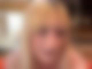 KyungMowers's Live Sex Cam Show