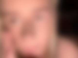 Live cam show with KyungMowers - Ahegao on Fit Hotties