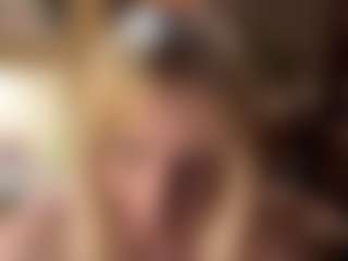 KyungMowers's Live Sex Cam Show