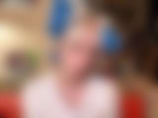 Live cam show with KyungMowers - Brown Eyes Blonde Hair on Mixed Magazine Live