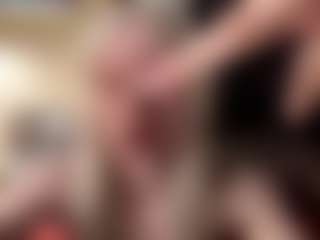 Live cam show with KyungMowers - Lush Blonde Hair on xDating