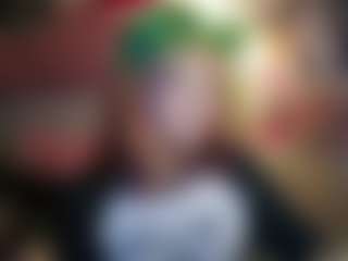 MicahOguinn's Live Sex Cam Show
