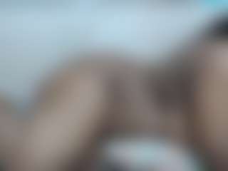 THICKCURVY MILF webcam performer live streaming