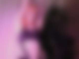 Live cam show with effieray - Shaved Pussy on Uber Horny
