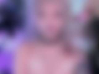 Live cam show with effieray - Blonde Hair Dildo on Camsoda