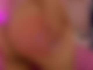 Live cam show with hailey-gomez - Dirty on Dare Cams