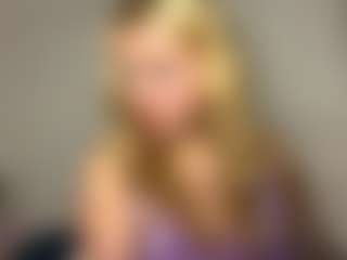LienGuillereault's Live Sex Cam Show