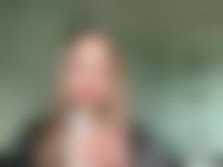 LoidaBole's Live Sex Cam Show