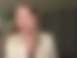 LoidaBole's Live Sex Cam Show